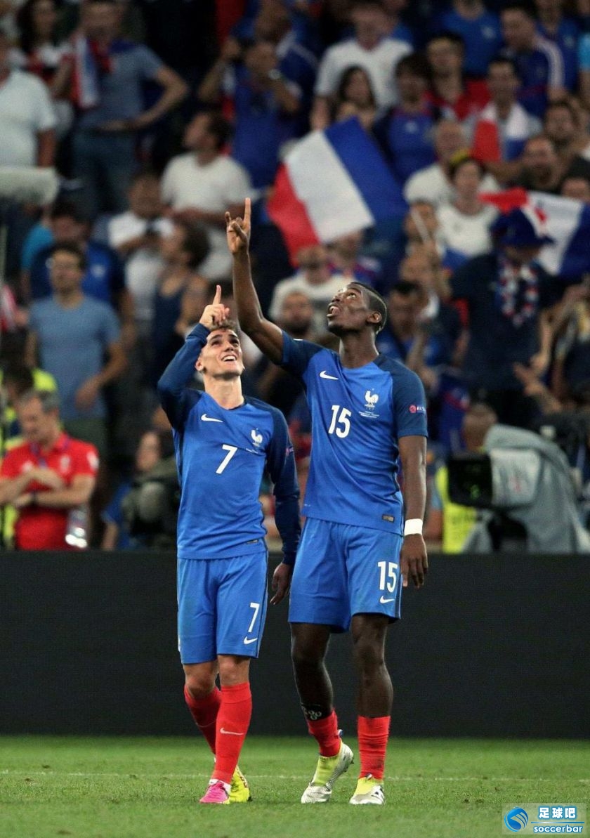 法国队横扫印度队，黄鸭组合点燃赛场