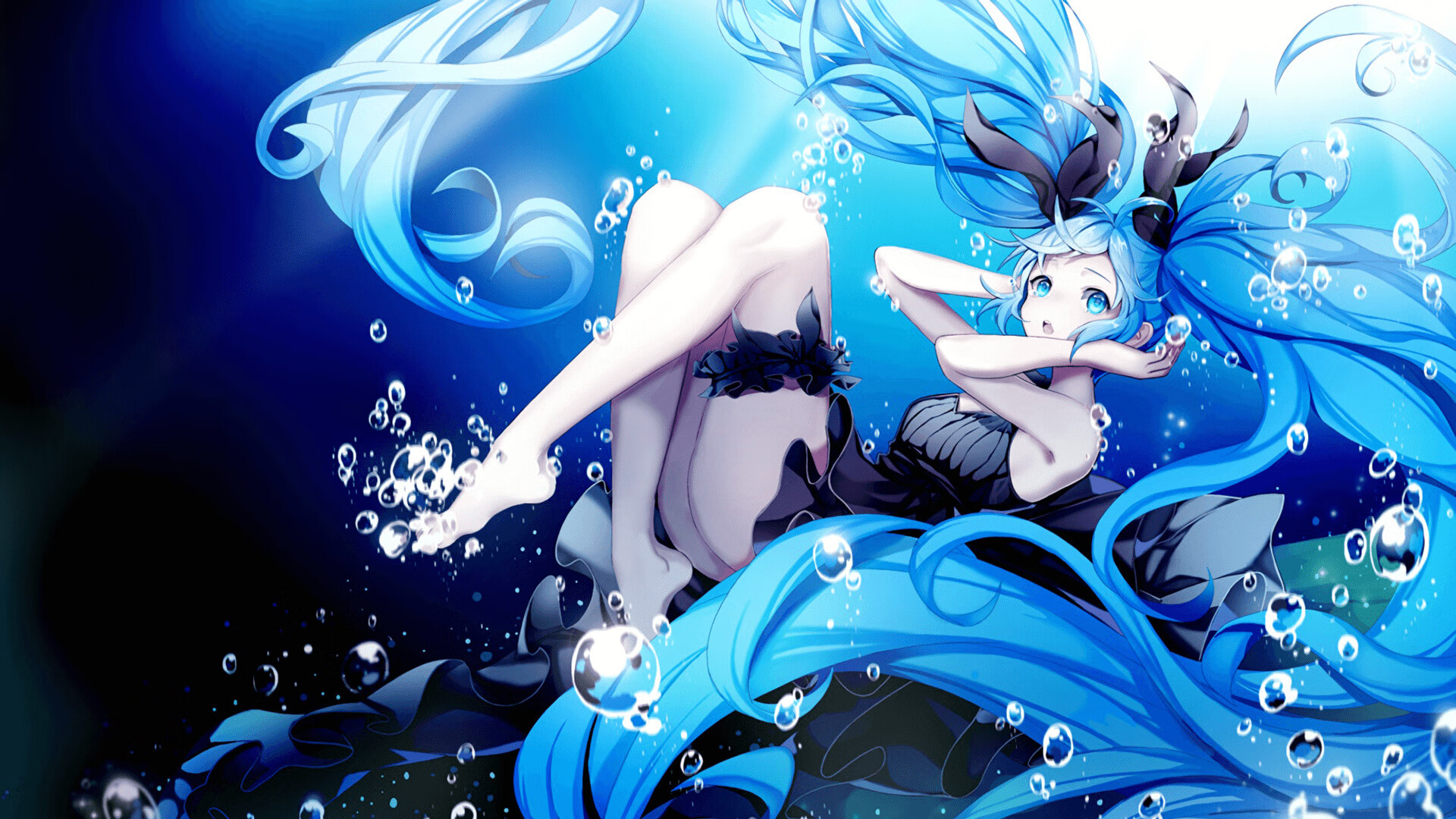 钢铁洪流的阴影下,维斯塔潘以孤勇重写F1的胜负哲学