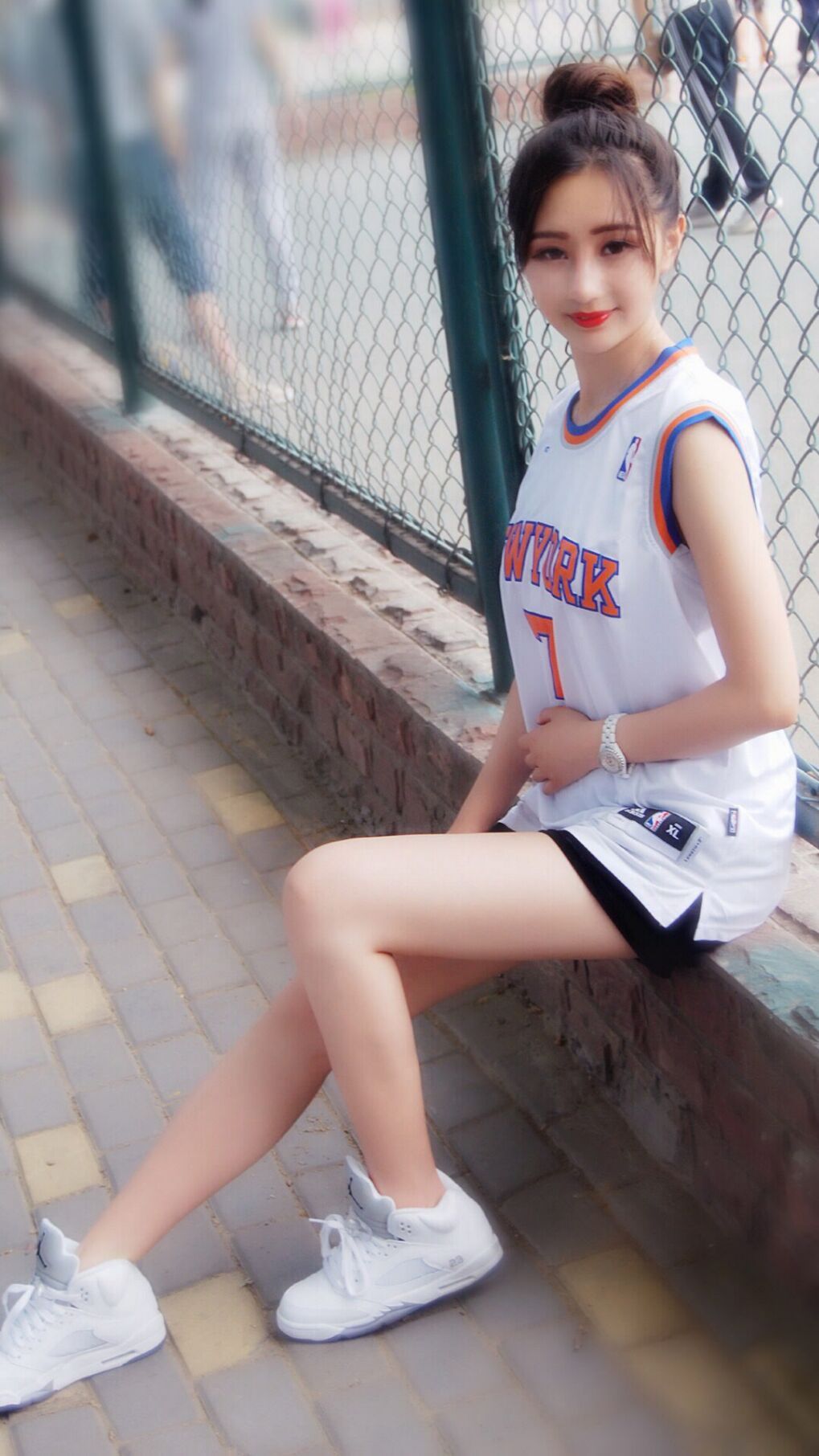 撕裂夜幕的钢铁洪流，布伦森单核驱动火箭轻取掘金