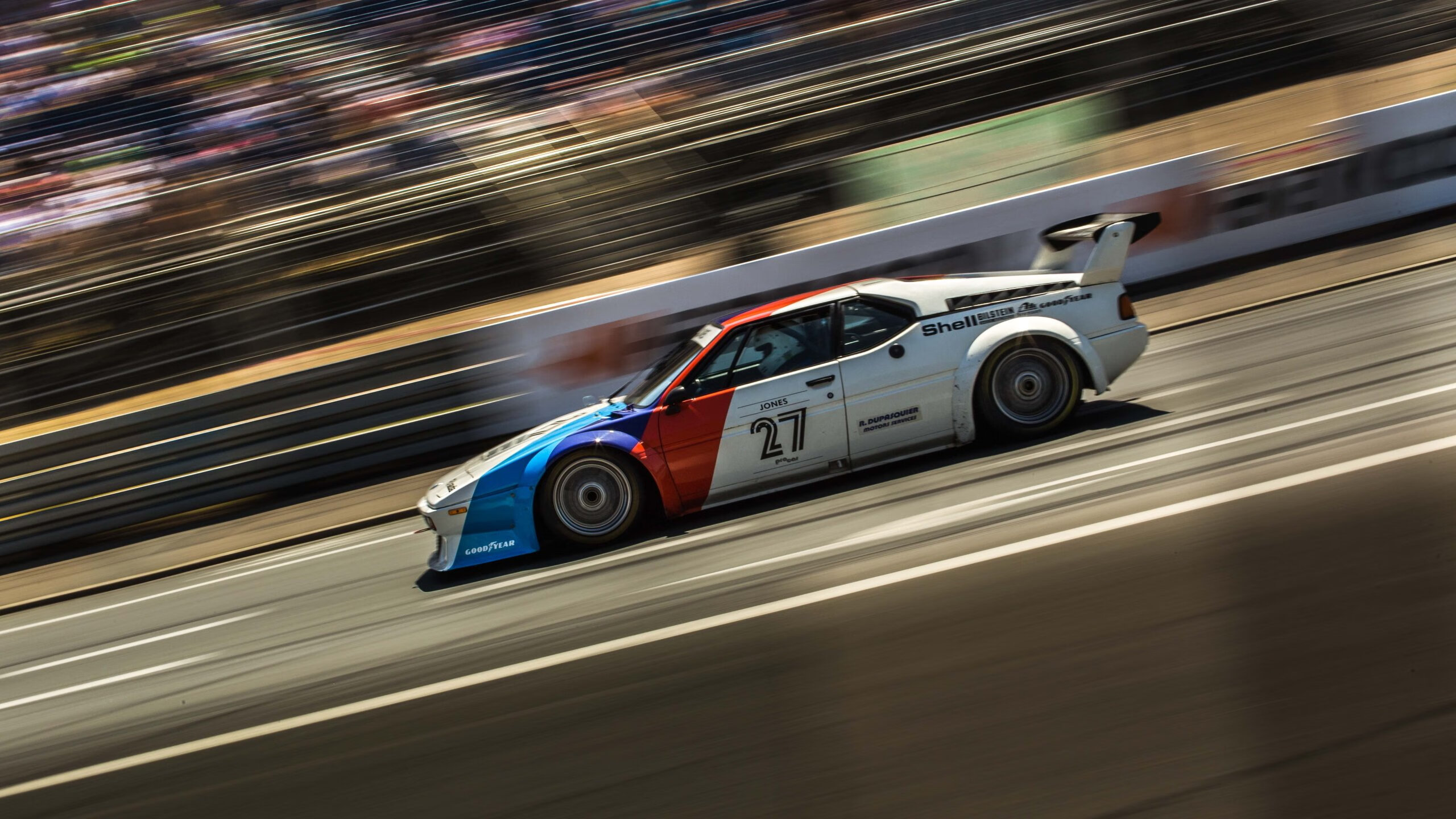 太阳对阵猛龙,文班亚马,以黑洞为引力场的超新星爆发