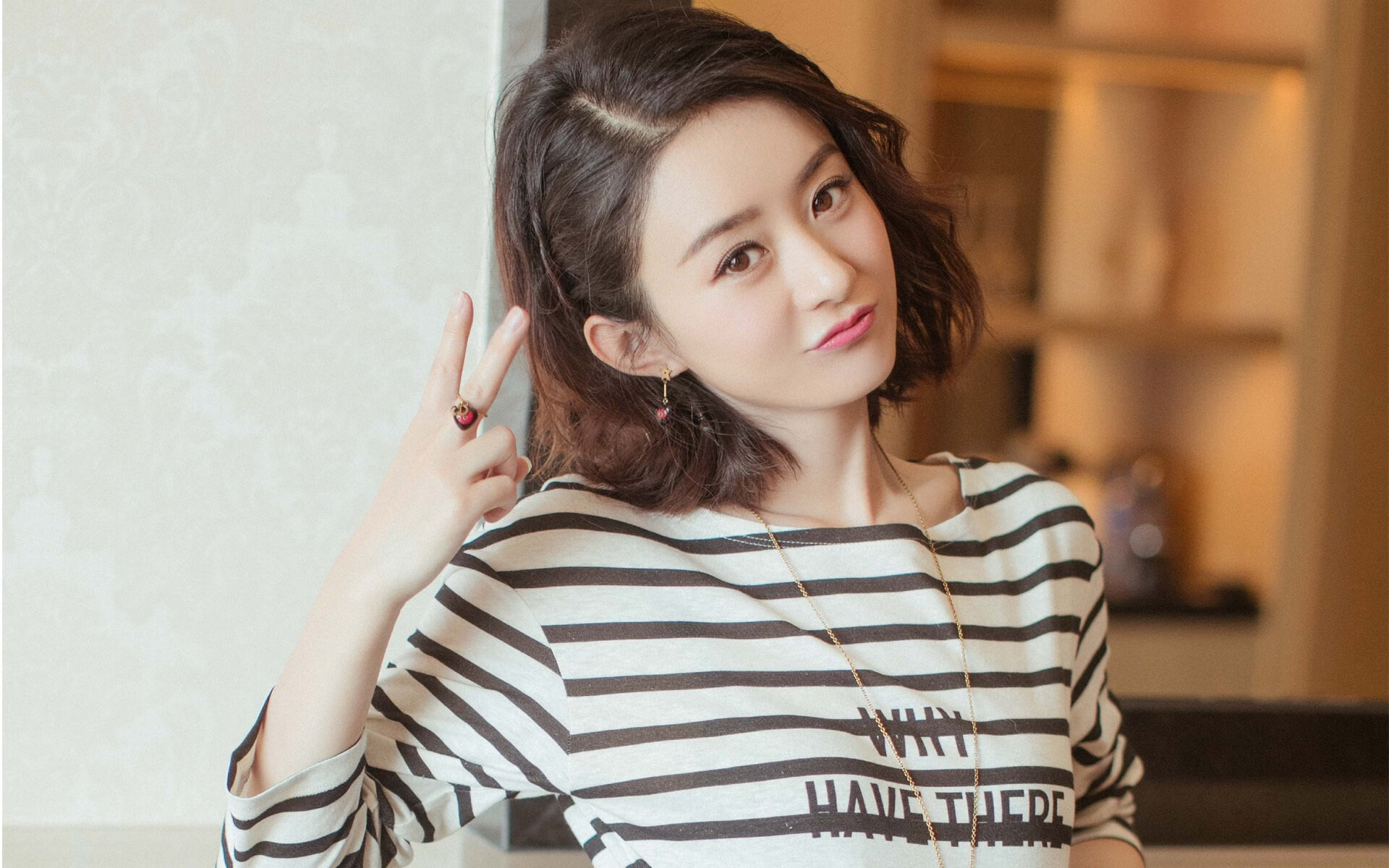 硬仗见真章，荷兰鏖战击退美国，奥斯梅恩一锤定音