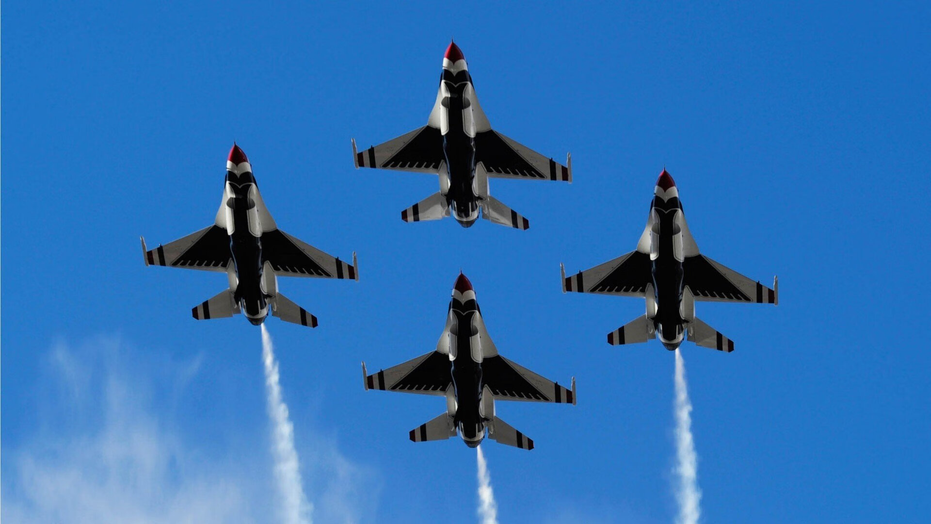 时空裂痕下的三分绝杀，当福克斯逆袭乔丹，梦回1997的篮球之夜