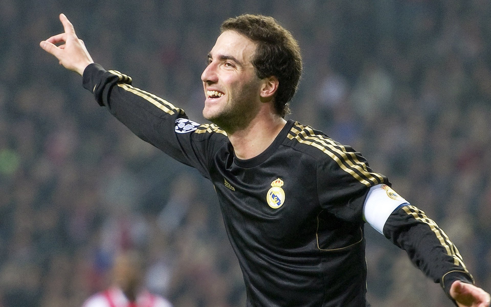 沙漠中的雷鬼终章,奥利维耶一射定乾坤卡塔尔逆转神话终结牙买加速度传奇,无名小卒变身关键先生