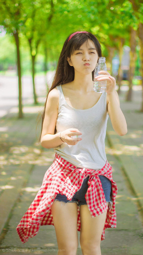 当三狮遇见大象，2026世界杯G组，吉鲁的异乡绝唱如何改写东方神话
